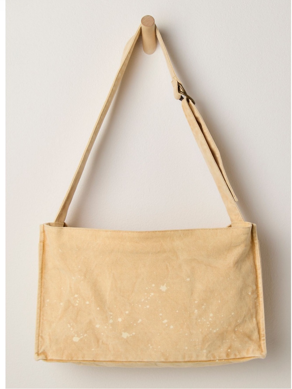 NWT Free People Camp Crush Sling Bag - Picture 3 of 4